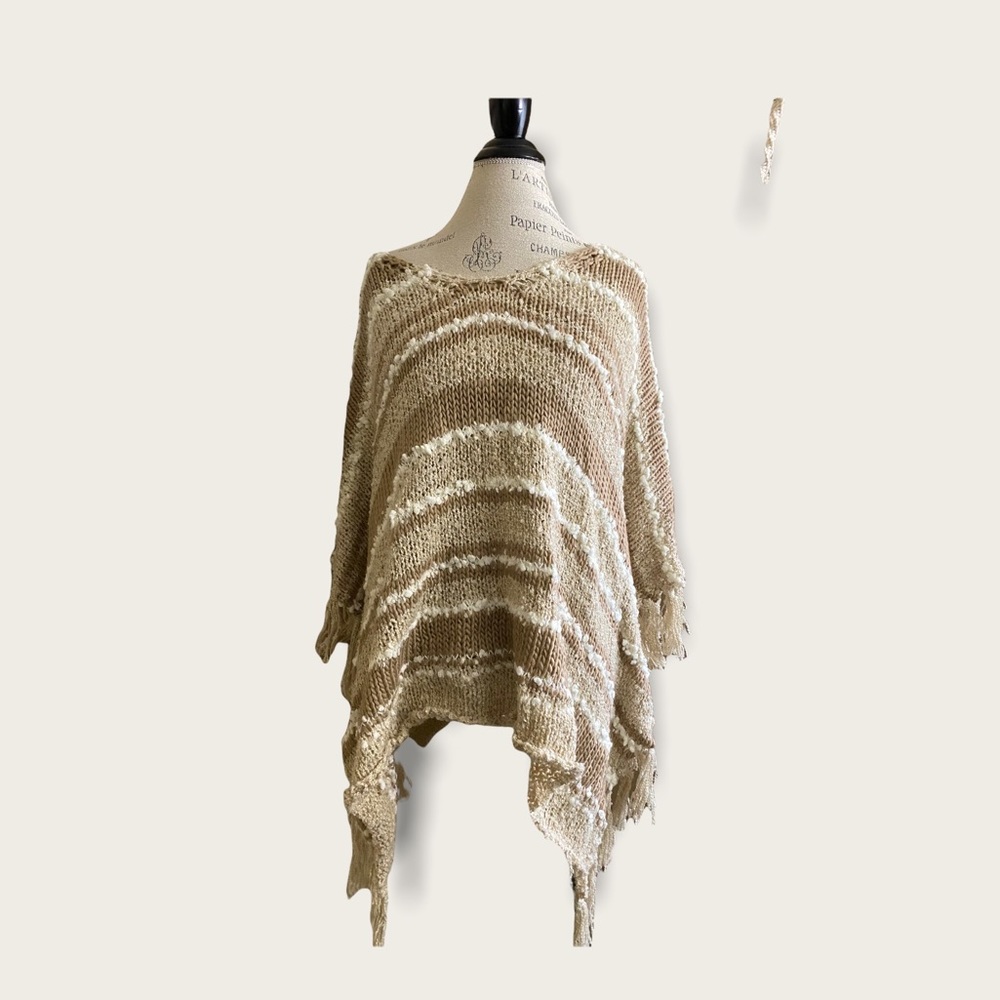 Brand new Free People soft knit poncho with tags